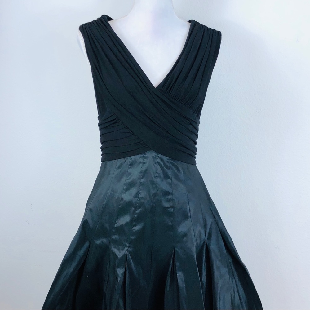 Tadashi ✨ pleaded formal black dress